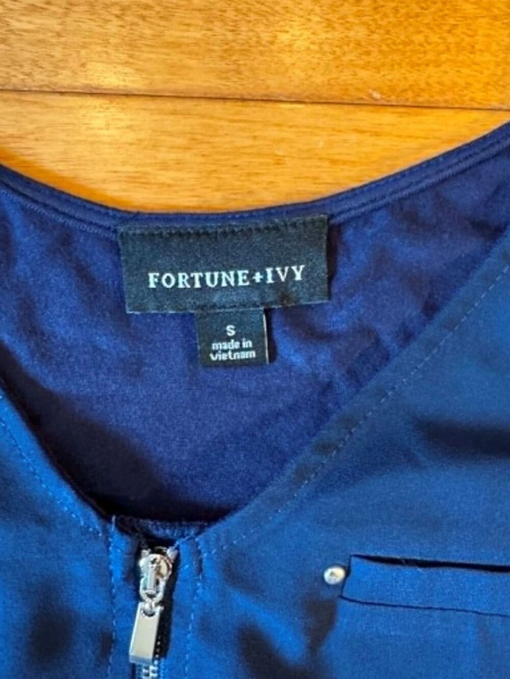 Fortune and Ivy Navy Size Small Sleeveless Tee with Zipper Detail - Picture 6 of 6